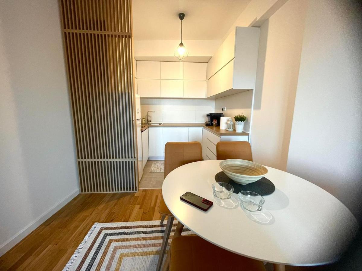 Apartman Nikol Куманово Екстериор снимка