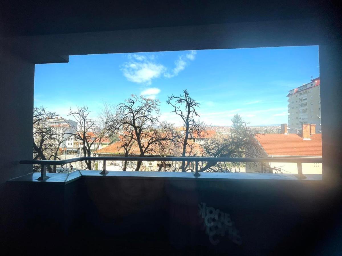 Apartman Nikol Куманово Екстериор снимка