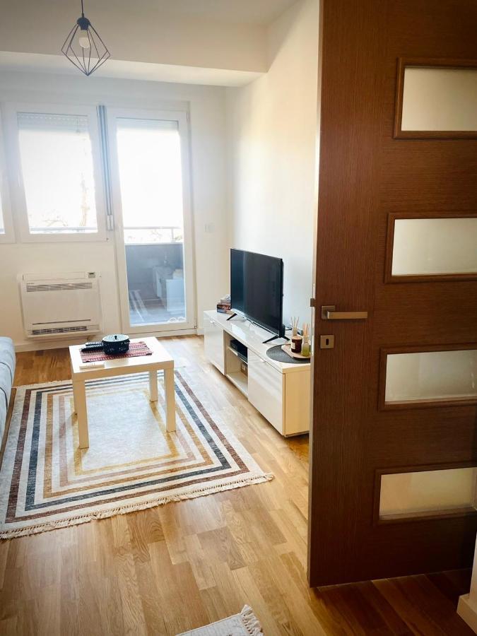 Apartman Nikol Куманово Екстериор снимка